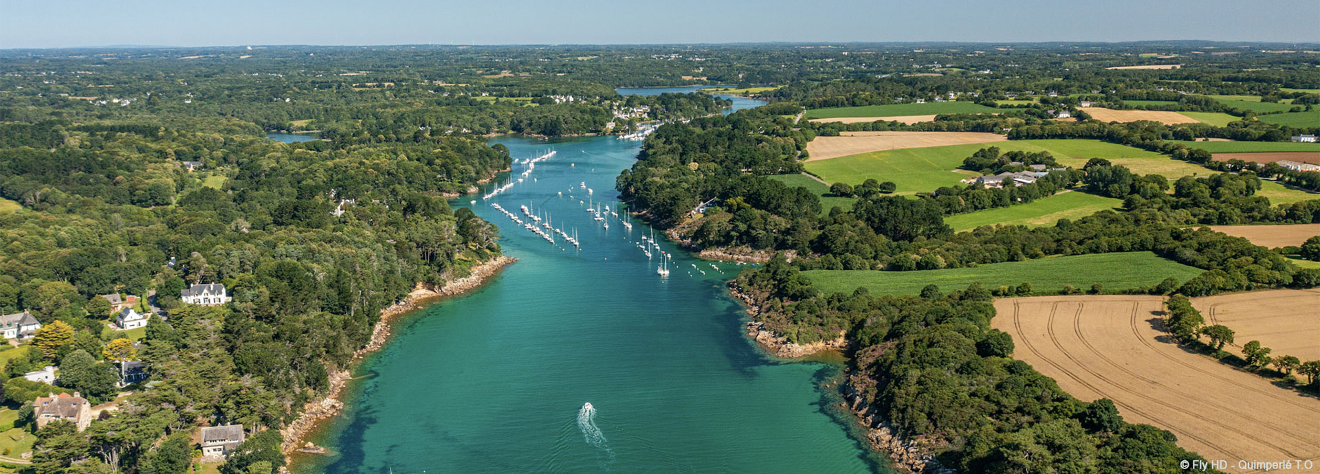 Vue aérienne de Pont-Aven, situé à proximité du camping familial en Bretagne sud à l’Abri de l’Océan