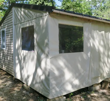 Tithome 2 chambres 5 personnes en location au camping à l’Abri de l’Océan près de Pont-Aven